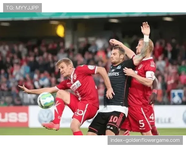 汉堡1-1科隆,维埃拉破门萨义德·马拉扳平 汉堡1-1科隆,维埃拉破门萨义德·马拉扳平